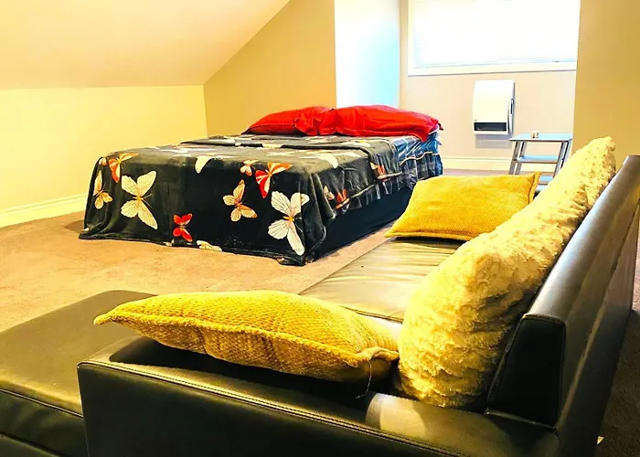 Fully Equipped Cozy 4/5 Br